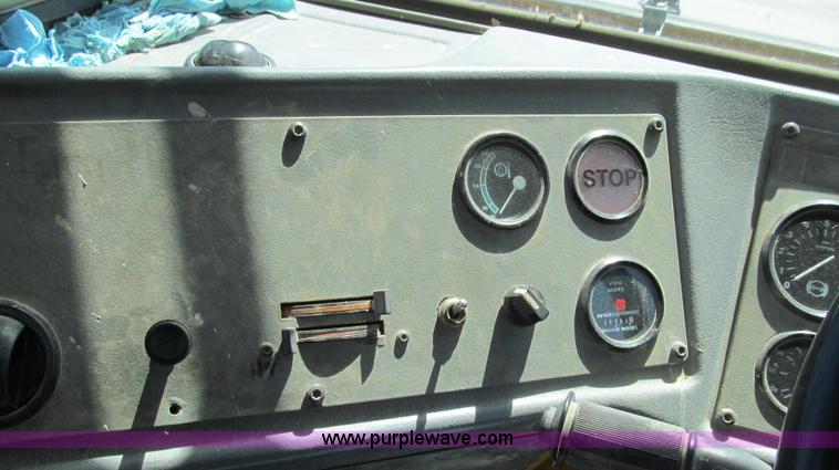 image for item E3989 1999 Volvo A25C articulated haul truck