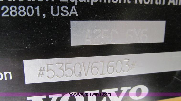 image for item E3989 1999 Volvo A25C articulated haul truck