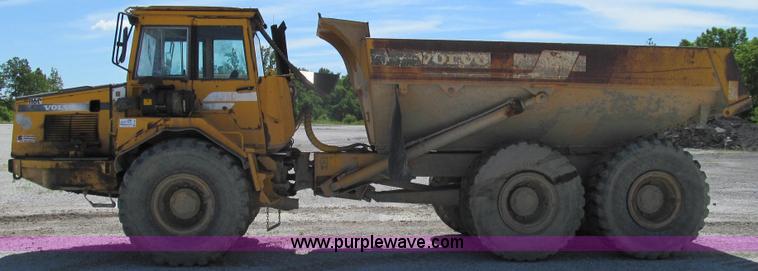 image for item E3990 Volvo A25C articulated haul truck