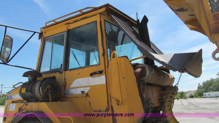 image for item E3990 Volvo A25C articulated haul truck