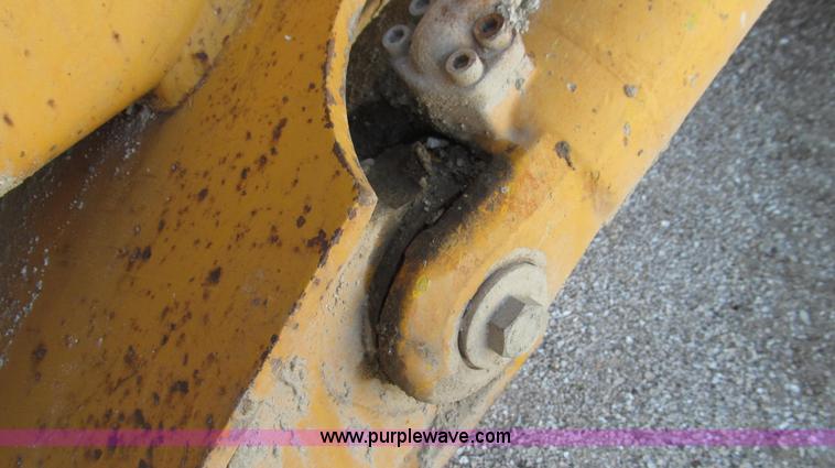 image for item E3990 Volvo A25C articulated haul truck