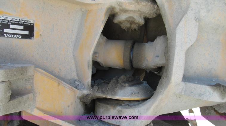 image for item E3991 2000 Volvo A25C articulated haul truck