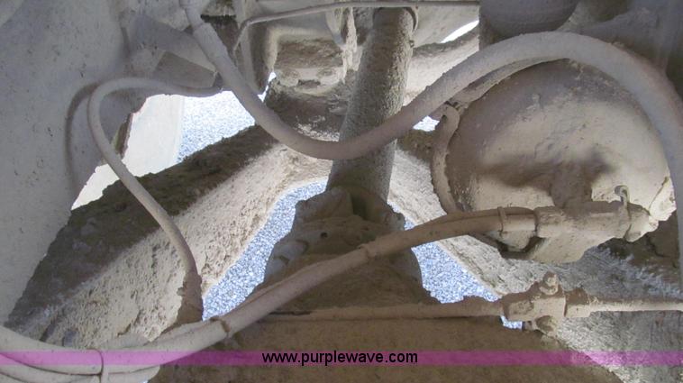 image for item E3991 2000 Volvo A25C articulated haul truck