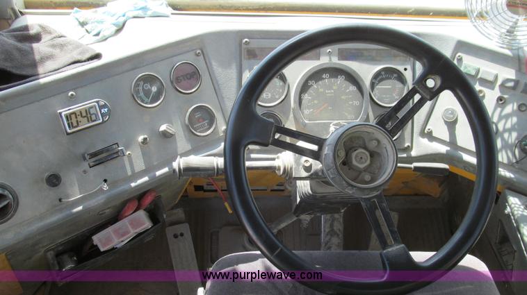 image for item E3991 2000 Volvo A25C articulated haul truck