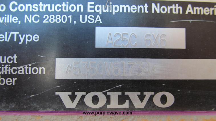 image for item E3991 2000 Volvo A25C articulated haul truck