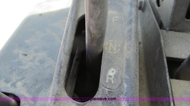 image for item E3992 1992 John Deere 670A articulated motor grader