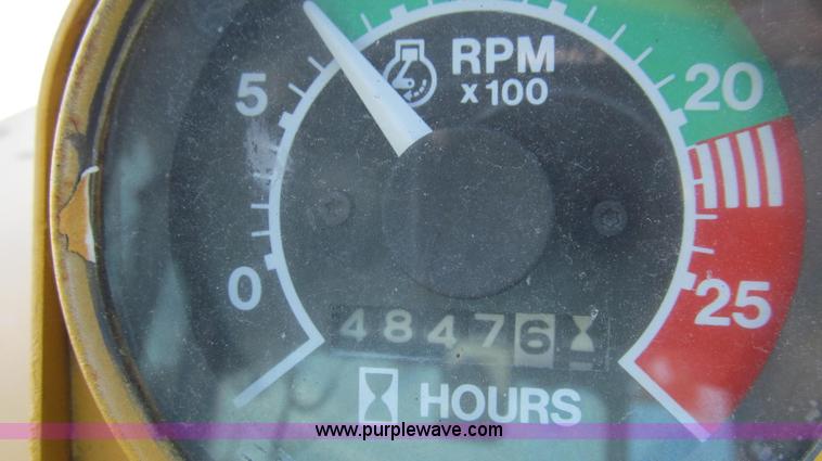 image for item E3992 1992 John Deere 670A articulated motor grader