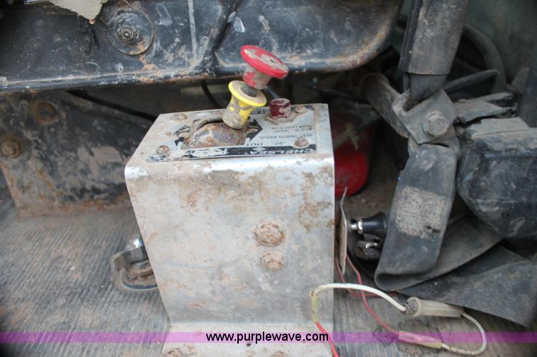 image for item E8495 1995 Western Star 490 tank truck