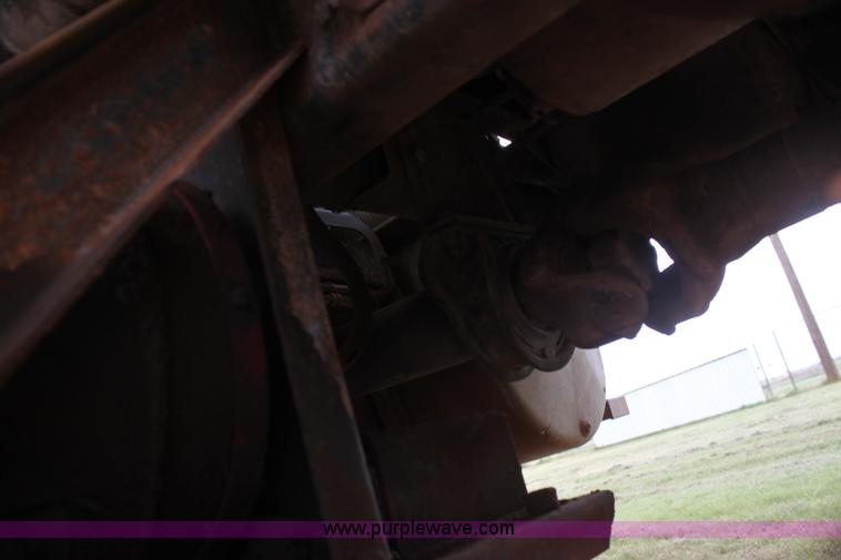 image for item E8495 1995 Western Star 490 tank truck