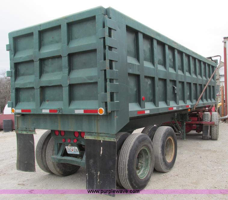 image for item F4147 1961 Steco SD2666 26' dump trailer