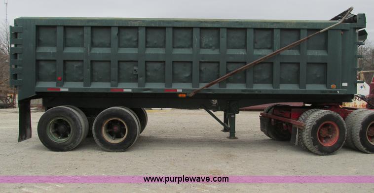 image for item F4147 1961 Steco SD2666 26' dump trailer