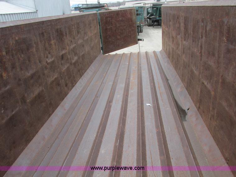 image for item F4147 1961 Steco SD2666 26' dump trailer