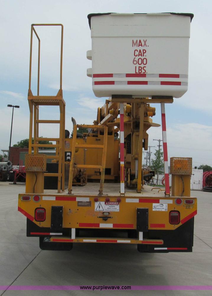 image for item F5071 1986 GMC General bridge inspection truck