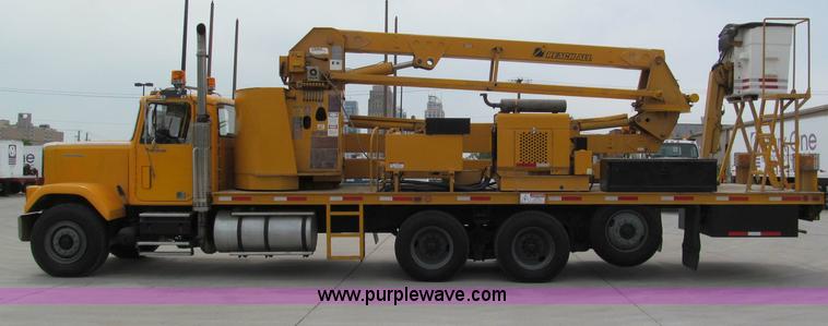 image for item F5071 1986 GMC General bridge inspection truck