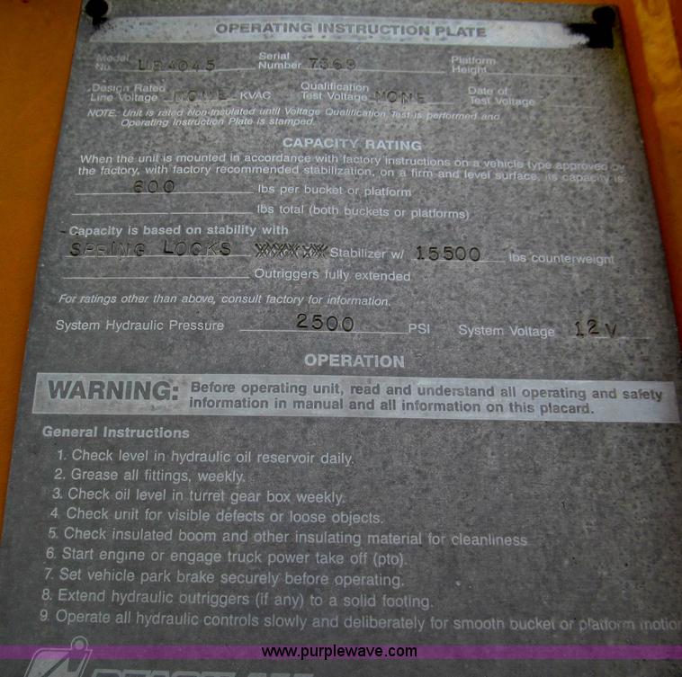 image for item F5071 1986 GMC General bridge inspection truck