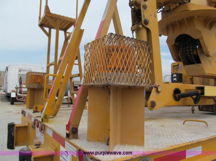 image for item F5071 1986 GMC General bridge inspection truck