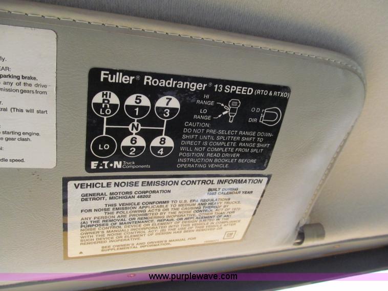 image for item F5071 1986 GMC General bridge inspection truck