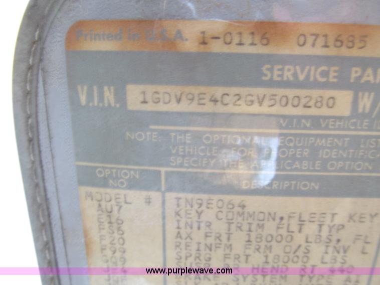 image for item F5071 1986 GMC General bridge inspection truck