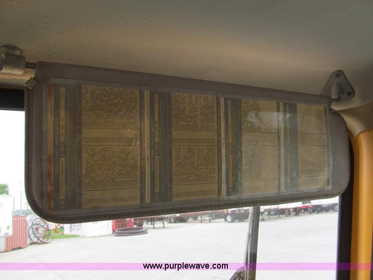 image for item F5071 1986 GMC General bridge inspection truck