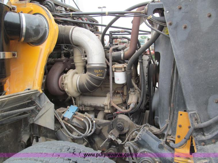 image for item F5071 1986 GMC General bridge inspection truck