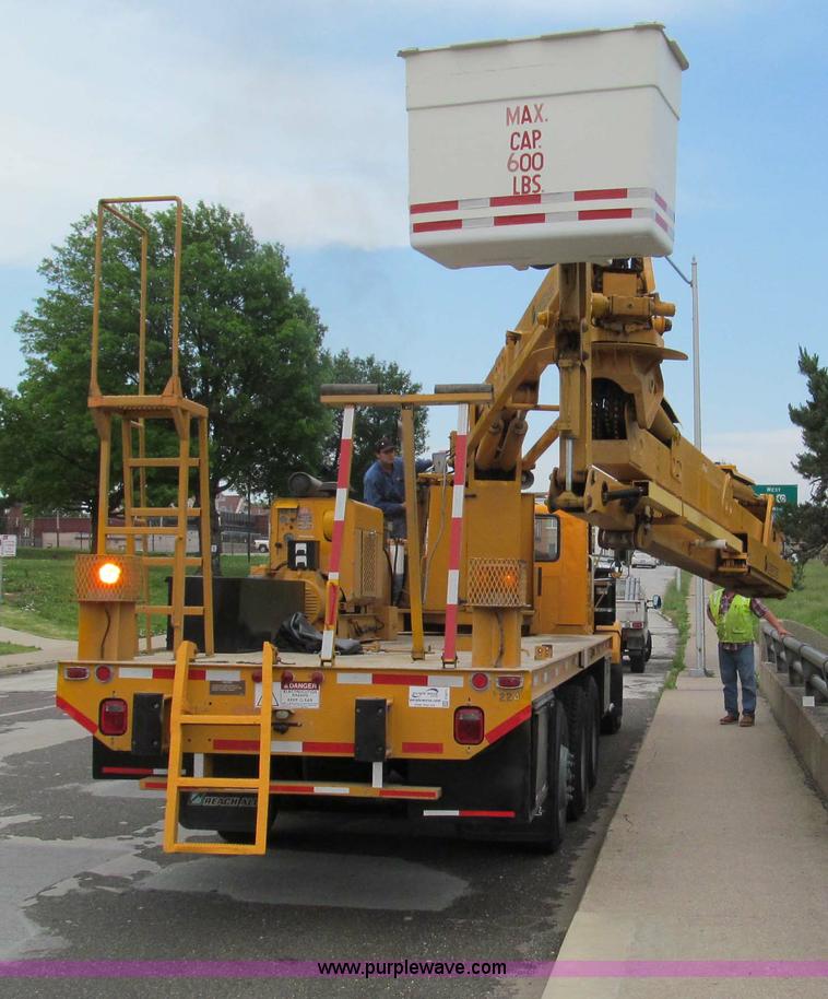 image for item F5071 1986 GMC General bridge inspection truck