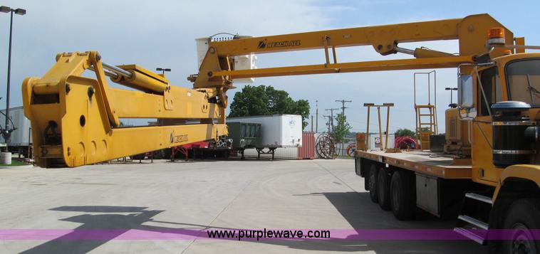 image for item F5071 1986 GMC General bridge inspection truck