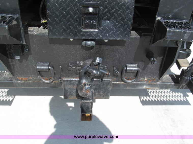 image for item F5072 1991 International 4800 digger derrick truck