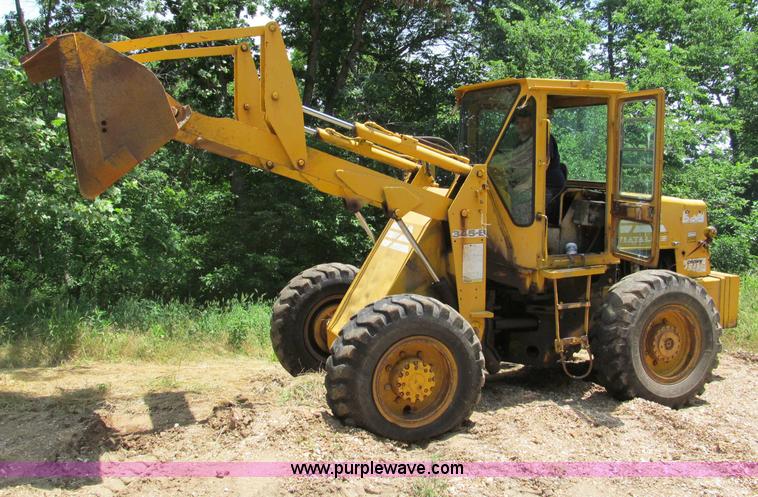 image for item F5101 1984 Fiat-Allis 345B wheel loader