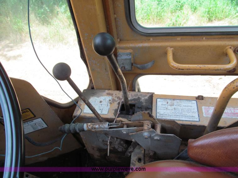 image for item F5101 1984 Fiat-Allis 345B wheel loader