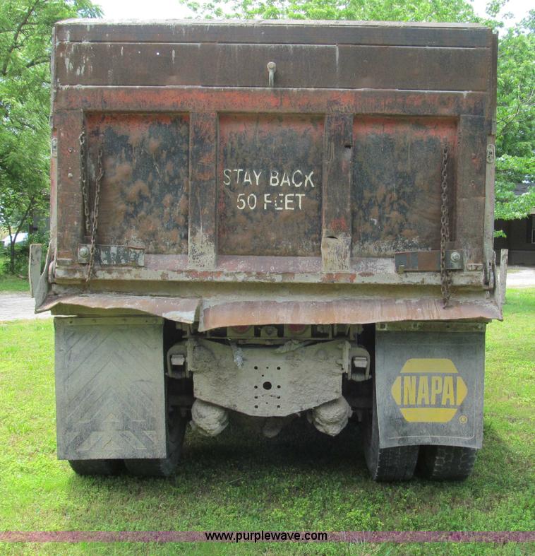 image for item F5102 1985 Kenworth W900 dump truck