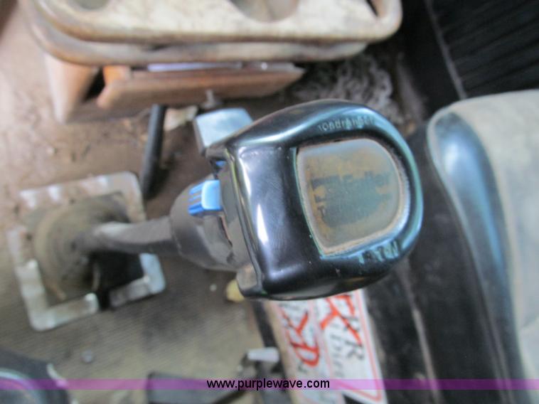 image for item F5102 1985 Kenworth W900 dump truck