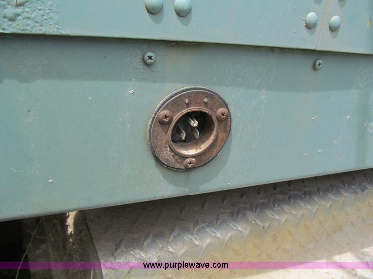 image for item F5102 1985 Kenworth W900 dump truck