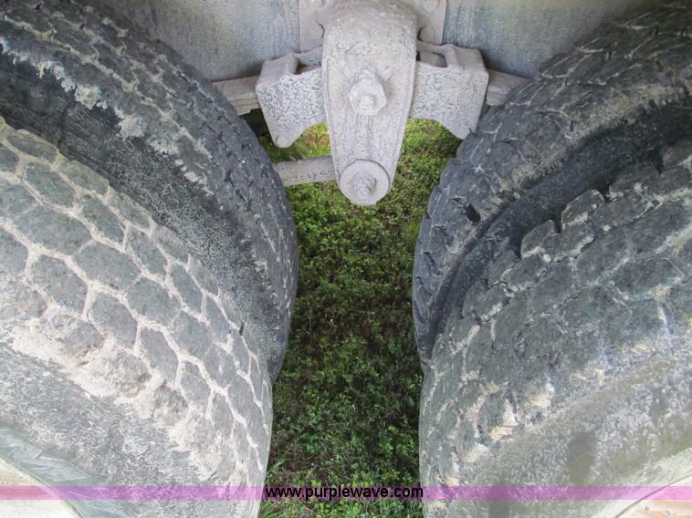 image for item F5102 1985 Kenworth W900 dump truck