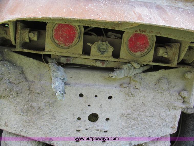 image for item F5102 1985 Kenworth W900 dump truck