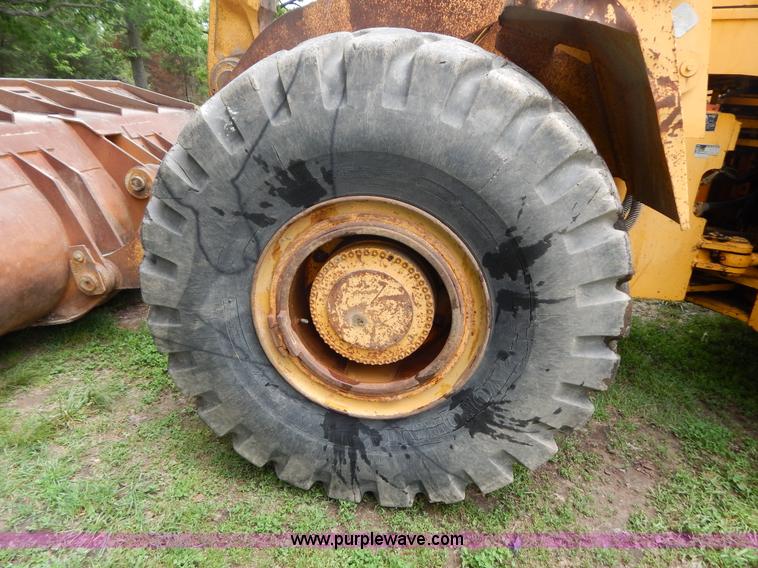 image for item G3205 1988 Kobelco LK900 wheel loader