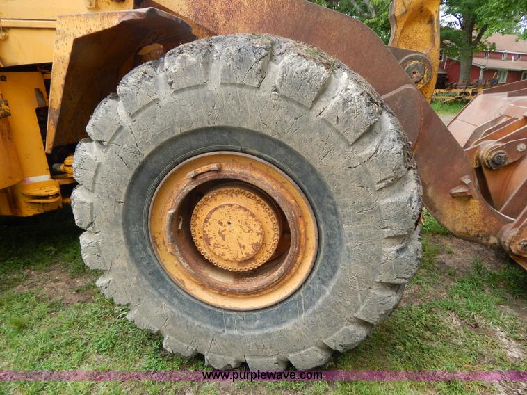 image for item G3205 1988 Kobelco LK900 wheel loader