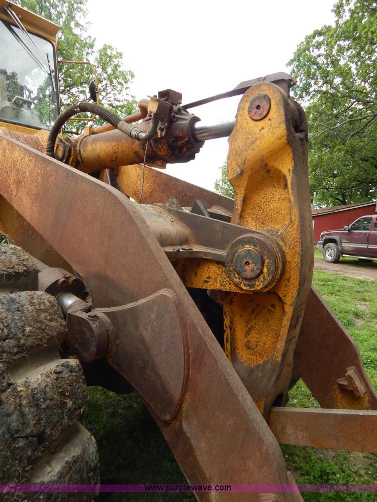 image for item G3205 1988 Kobelco LK900 wheel loader