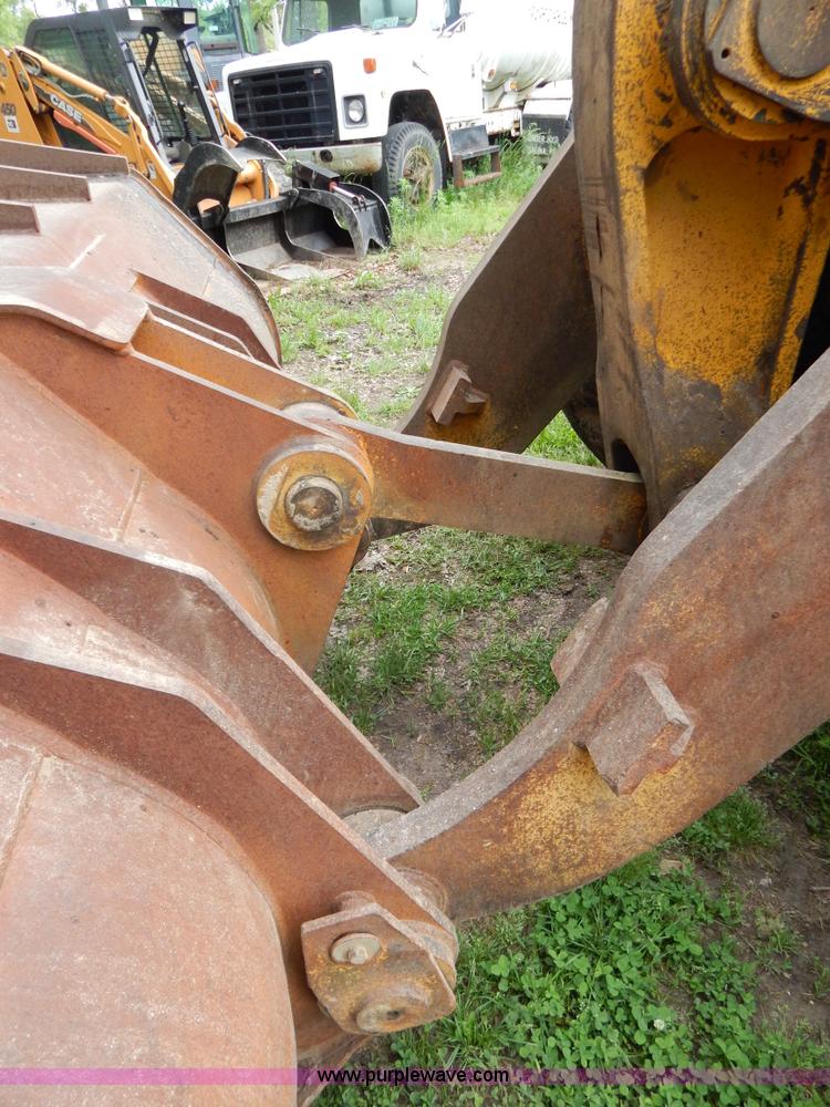 image for item G3205 1988 Kobelco LK900 wheel loader