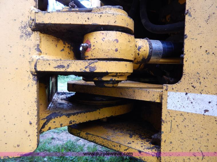 image for item G3205 1988 Kobelco LK900 wheel loader