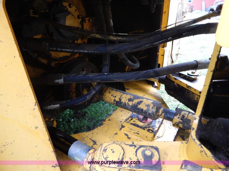 image for item G3205 1988 Kobelco LK900 wheel loader