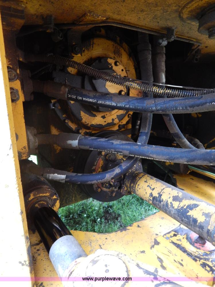 image for item G3205 1988 Kobelco LK900 wheel loader