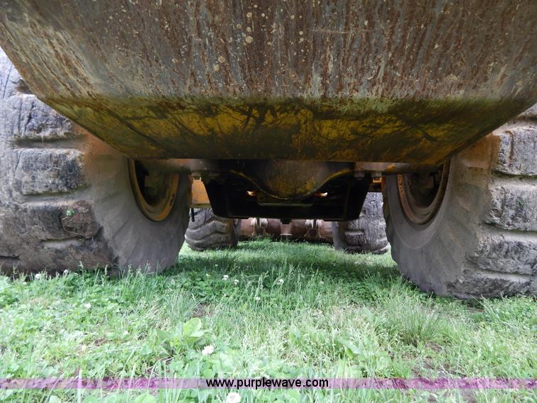 image for item G3205 1988 Kobelco LK900 wheel loader