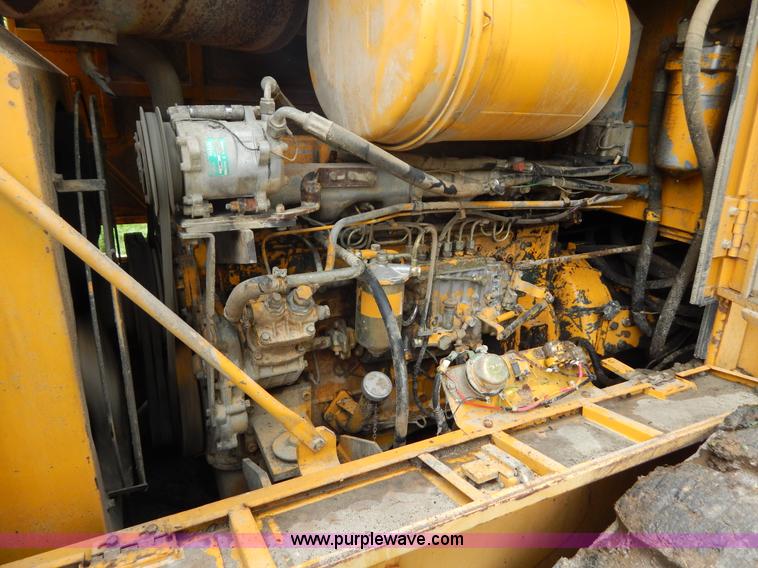 image for item G3205 1988 Kobelco LK900 wheel loader