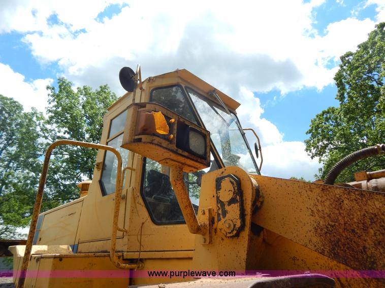 image for item G3205 1988 Kobelco LK900 wheel loader