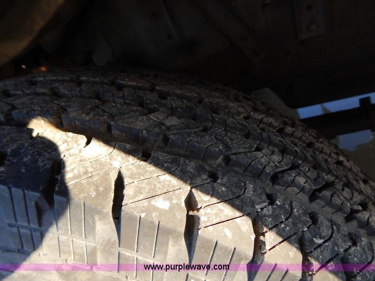 image for item G3218 1990 UD Nissan UD1800 rollback truck