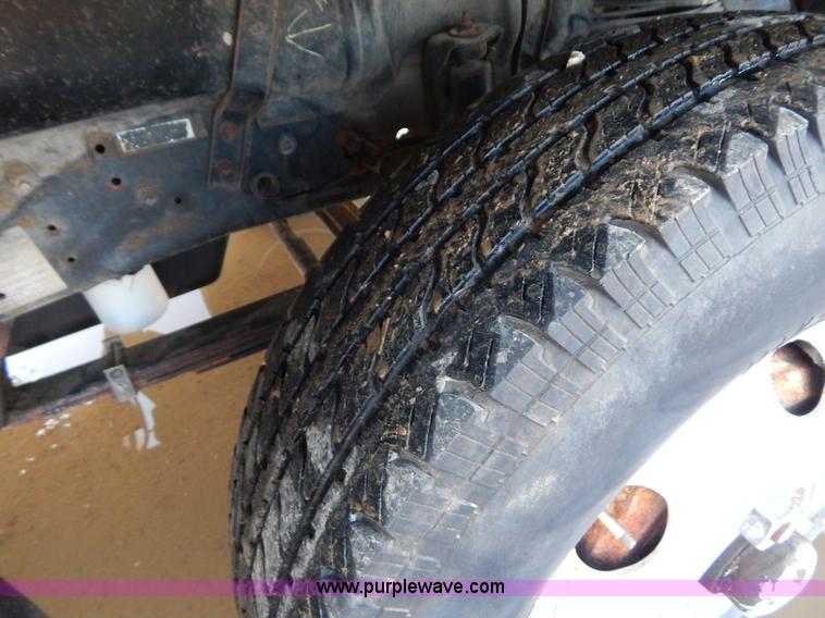 image for item G3218 1990 UD Nissan UD1800 rollback truck