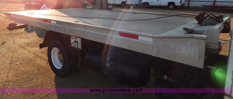 image for item G3218 1990 UD Nissan UD1800 rollback truck