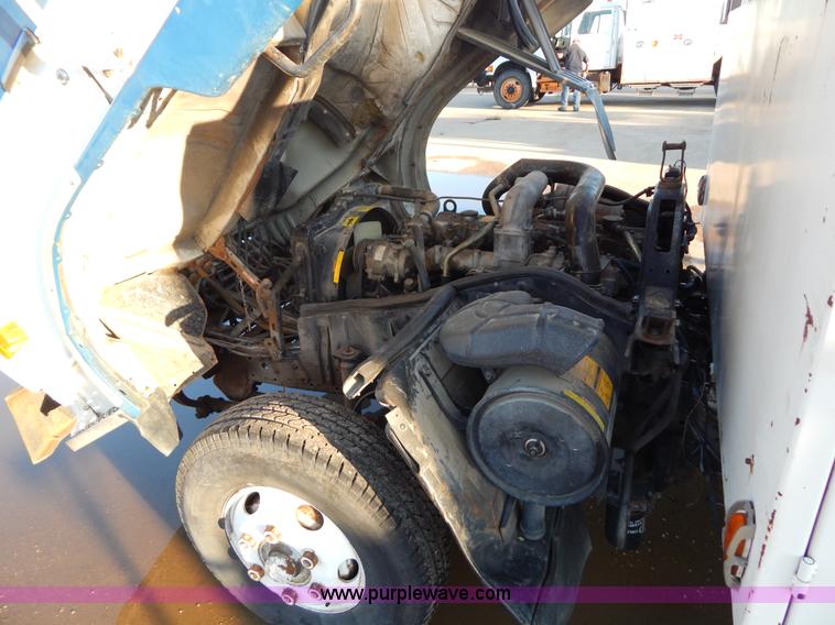 image for item G3218 1990 UD Nissan UD1800 rollback truck