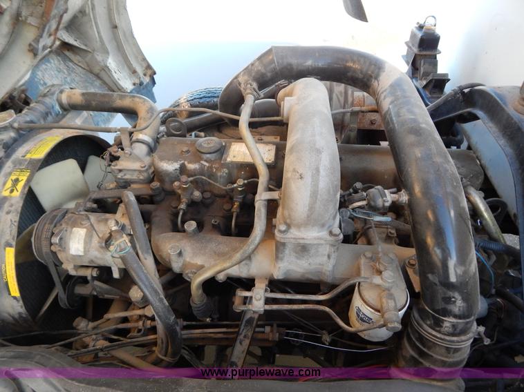 image for item G3218 1990 UD Nissan UD1800 rollback truck