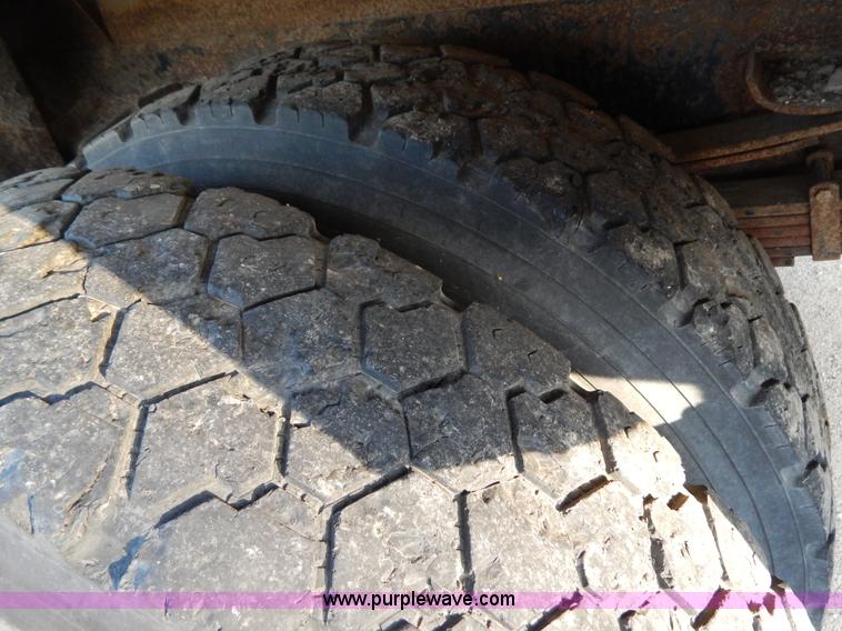 image for item G3221 1999 International 4900 Crew Cab railroad service truck